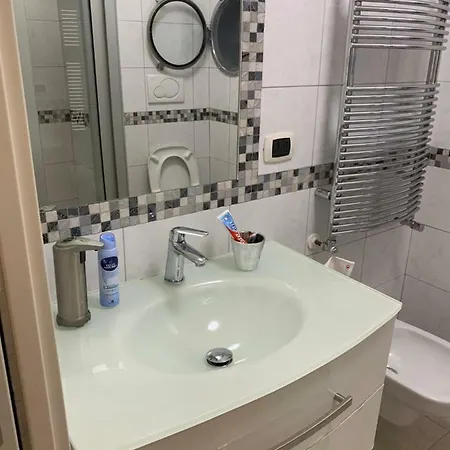 Chloe Apartmán